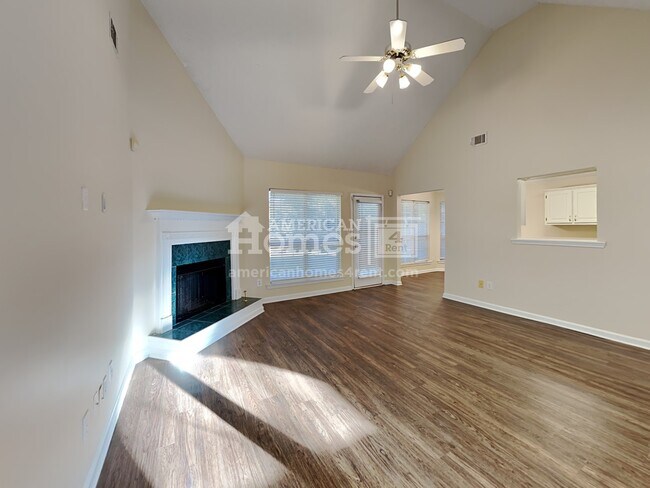 Building Photo - 515 Chase Ridge Drive