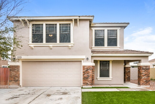 Building Photo - 1912 E 39th Ave