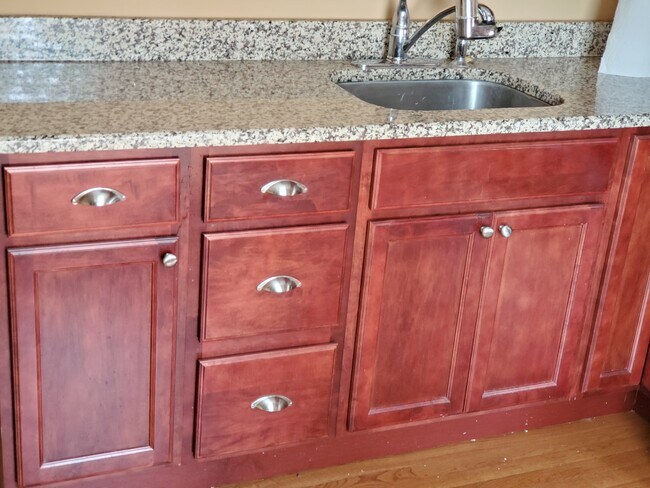 Kitchen Cabinets - 113 N Batavia Ave