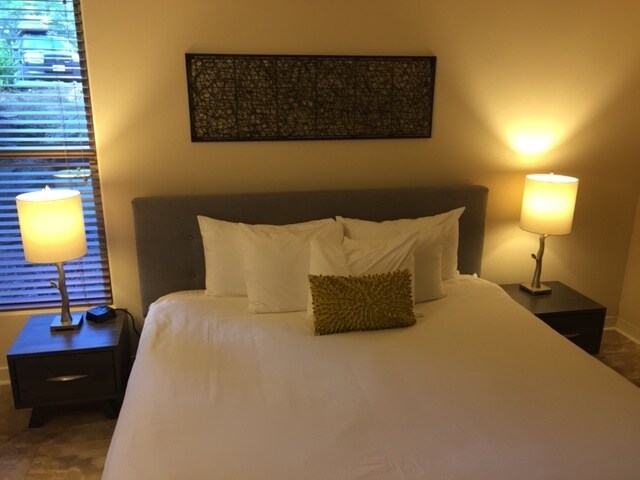 Foto principal - 18575 SW Century Dr