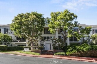 Building Photo - 200 McNeil Ln