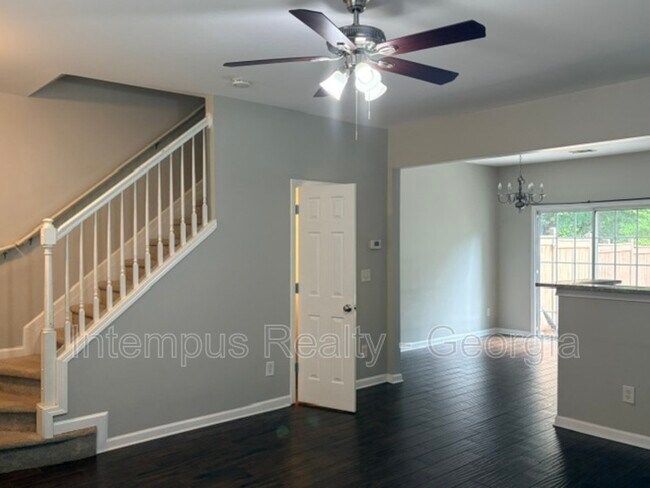 Foto del edificio - 904 Prestwyck Ct