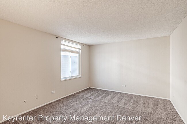 Building Photo - 2 br, 2 bath House - 3327 S Monaco Pkwy Un...
