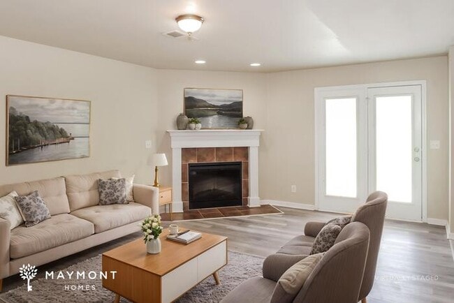 Building Photo - 203 Whitestone Dr NE