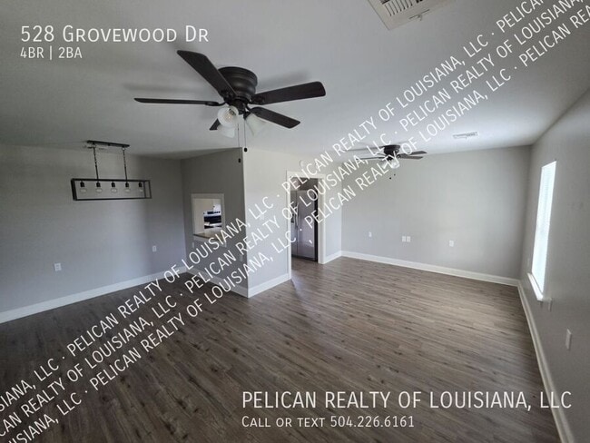 Foto del edificio - 528 Grovewood Dr