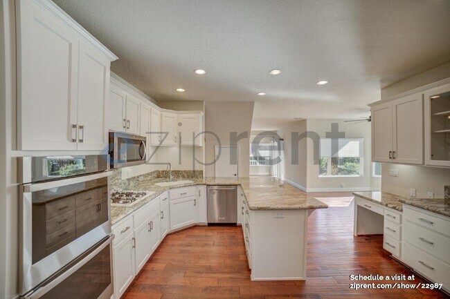 Building Photo - 3514 Oeste Ln
