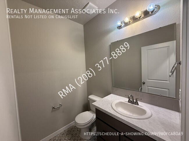 Foto del edificio - 388 N Traquair Ln