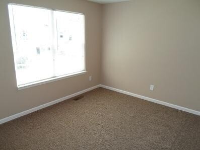 Building Photo - 705 Crestland Ave