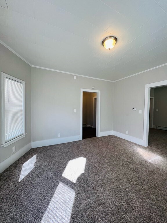 31 Calhoun Ave Unit 1, Everett, MA 02149 Condo for Rent in Everett