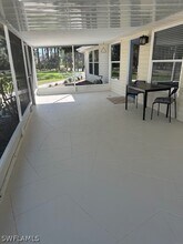 Building Photo - 25168 Pinson Dr
