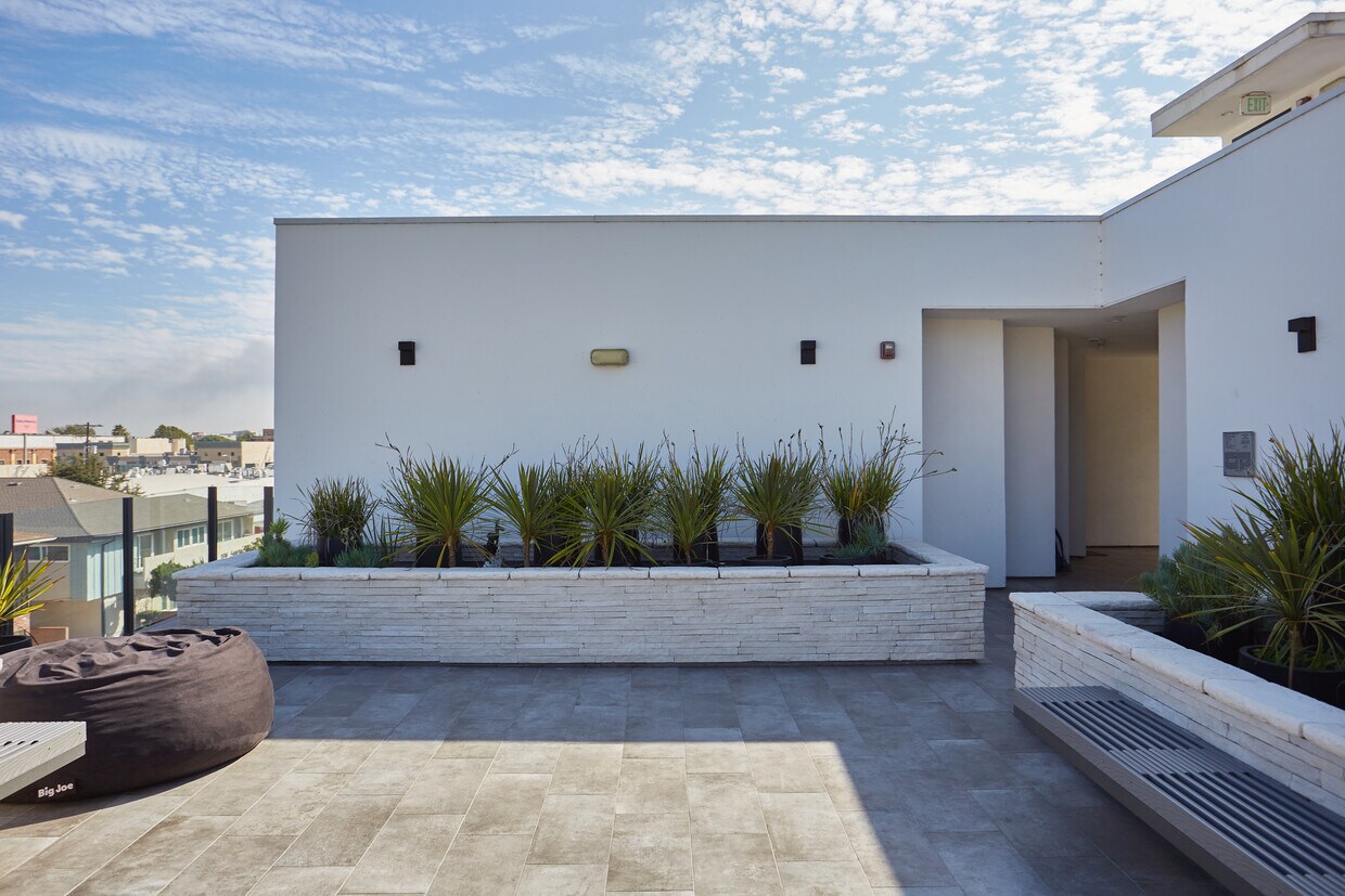 1515 Colby Ave Apartments in Los Angeles, CA Westside Rentals