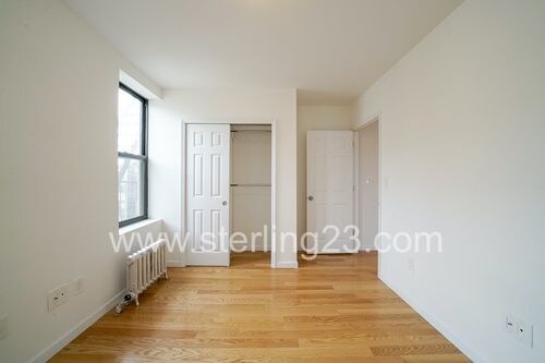 Foto del edificio - 3179 35th St