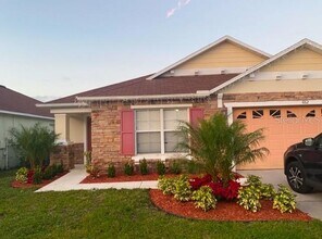 Building Photo - 662 Rosselli Blvd
