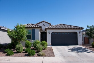 Building Photo - 82 E Capricorn Way