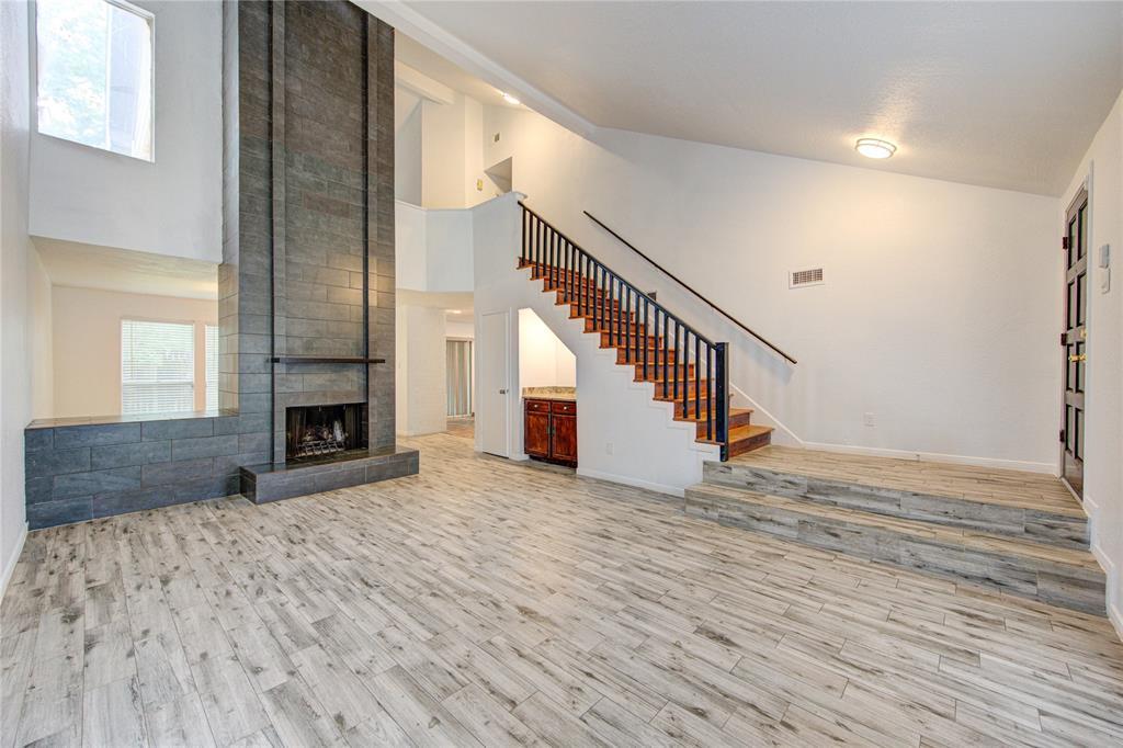 Foto principal - 19427 Coppervine Ln