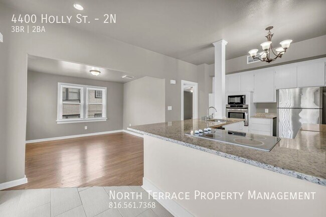 Building Photo - Beautifully Renovated, Unique 3B with W/D,...