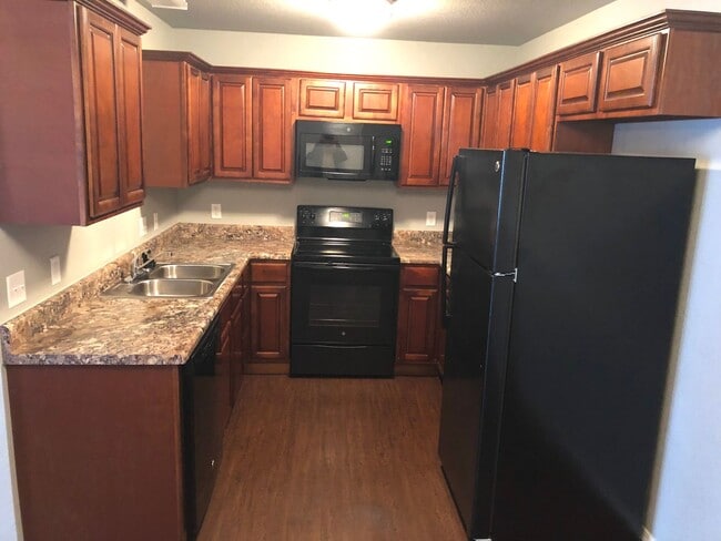 Building Photo - 2020A Ingalls Ln