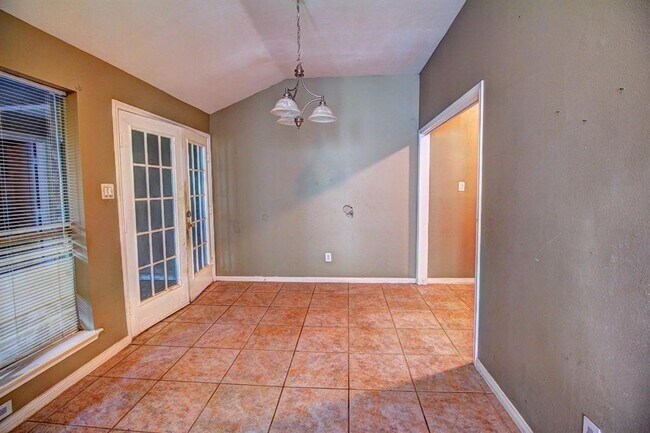 Foto del edificio - 11818 Plumpoint Dr