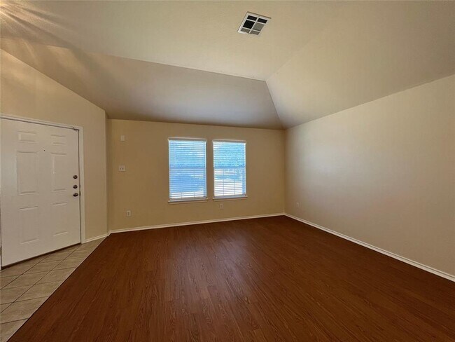 Building Photo - 3441 Longhorn Trail