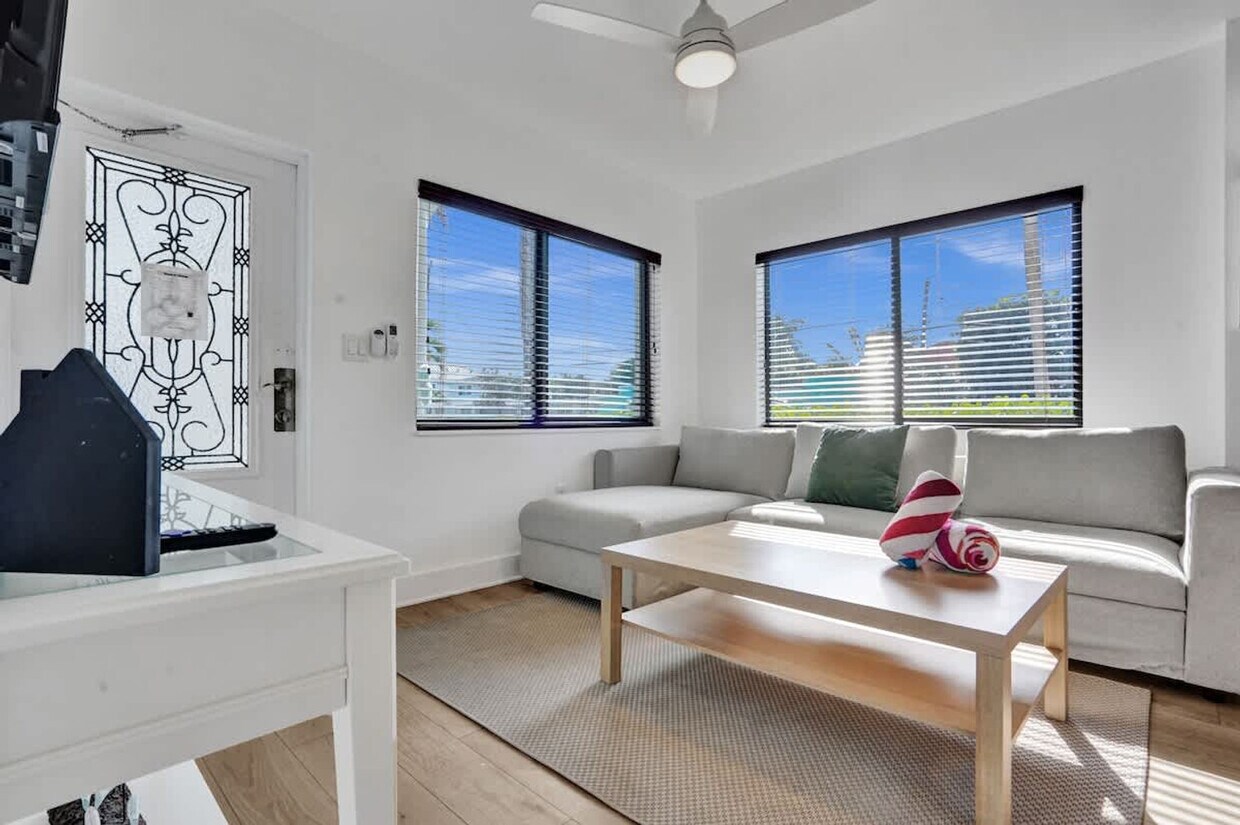 Foto principal - 333 Walnut St