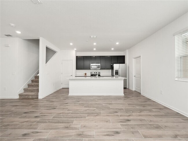 Foto del edificio - 15797 Water Spring Blvd