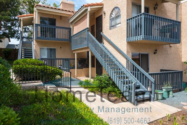 Foto del edificio - 2 BR/ 2 BA  862 SQFT Spring Valley Condo