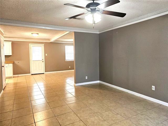 Building Photo - 721 San Carlos Dr