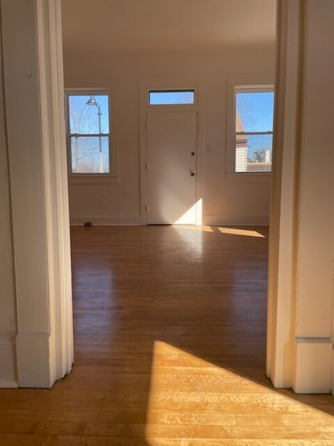 Foto del edificio - 517 N Illinois St