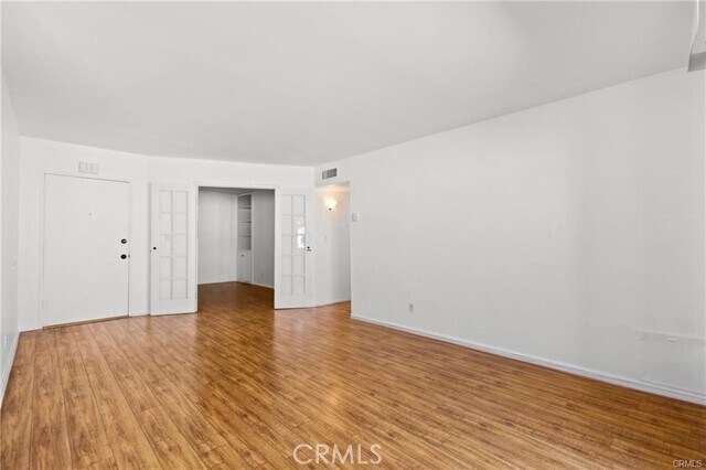 Foto del edificio - 5400 Newcastle Ave