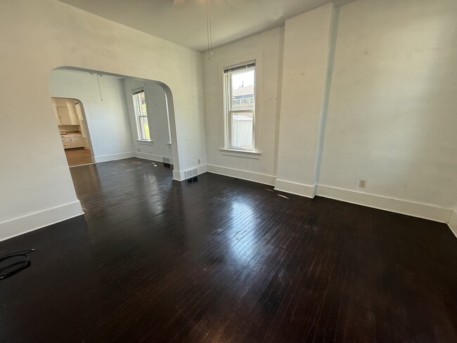 Foto del edificio - 238 N Booth St