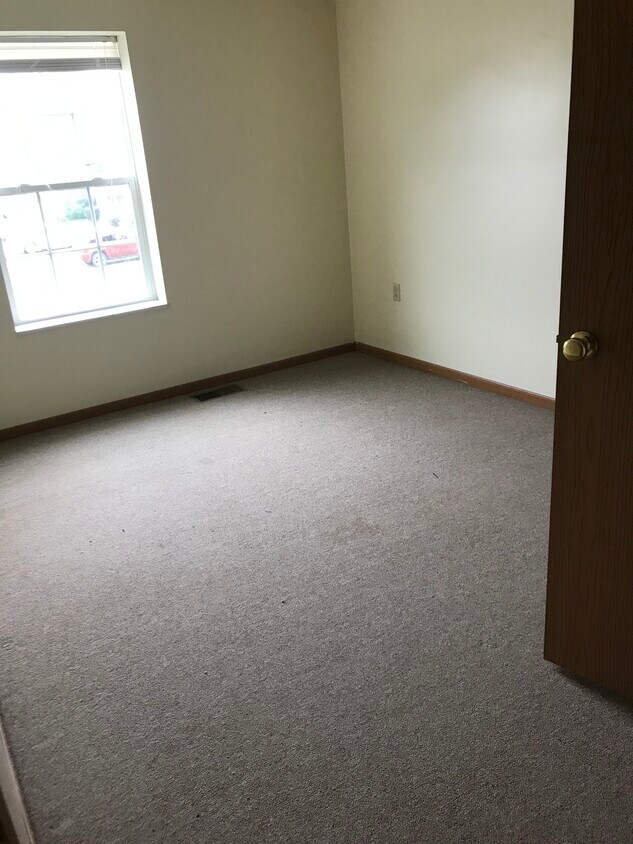 16 Quinton Ct, Barboursville, WV 25504 Apartments in Barboursville