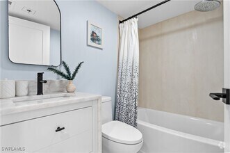 Building Photo - 22652 Island Pines Way