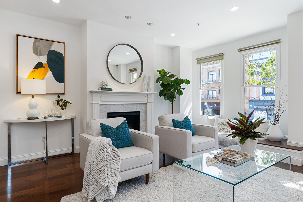 Primary Photo - 222 Valencia St