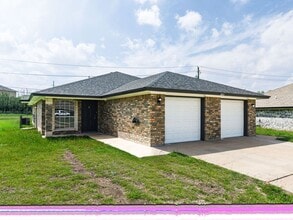 Building Photo - 3605 Westwood Dr