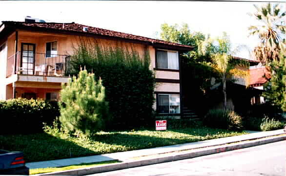 Building Photo - 121 Stedman Pl