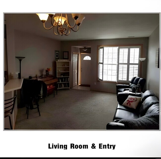 Foto del edificio - 1019 NE Greenview Dr