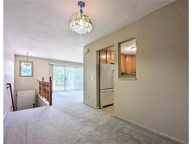 Foto del edificio - 14260 Empire Ave