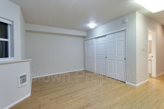 Foto del edificio - 3417 SW Moss St