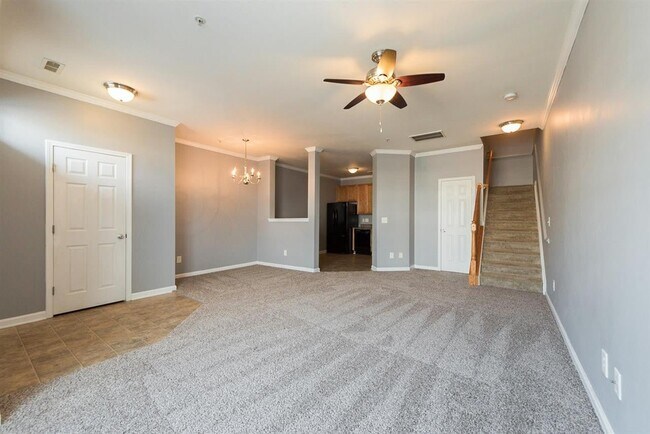 Foto del edificio - 2224 Valley Edge Dr