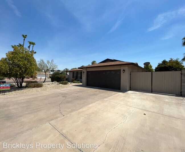 Building Photo - 3 br, 2 bath House - 3921 E Aster Dr.