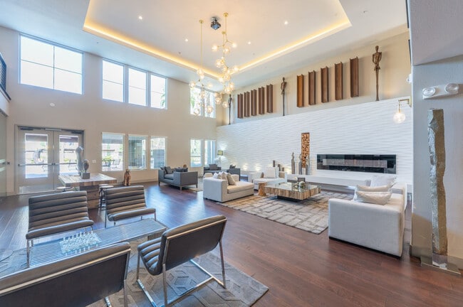 Building Photo - Aspire at Tropicana