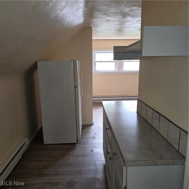 Foto del edificio - 3304 E 118th St
