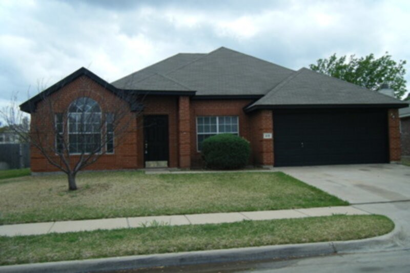 Nice 4 Bedroom in Mansfield ISD. House for Rent in Arlington, TX