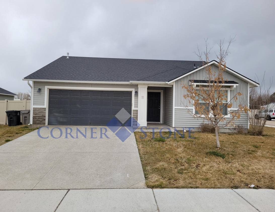 Primary Photo - Great Home In Nampa!