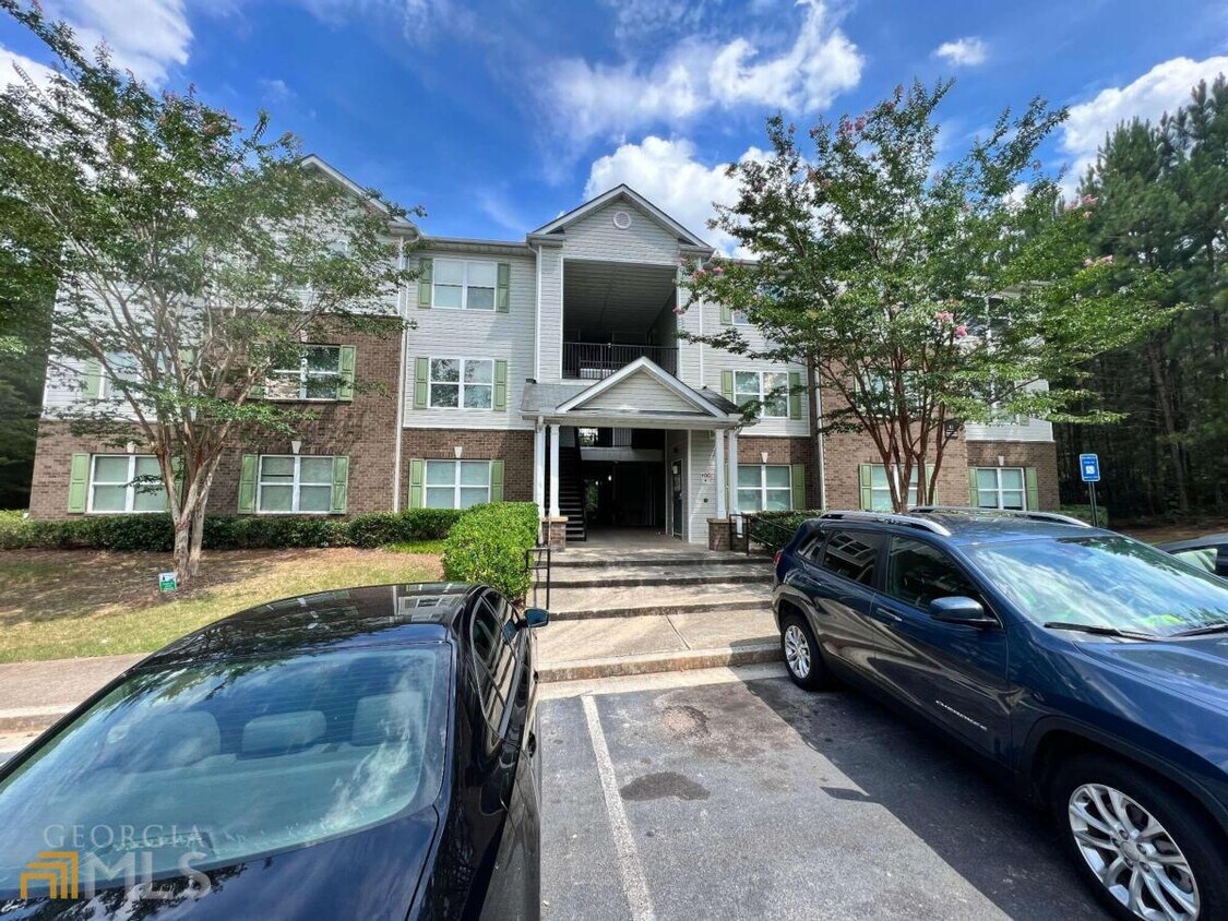 Primary Photo - 13101 Fairington Ridge Cir