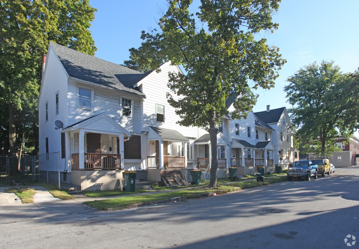Foto principal - 120-128 Lenox St