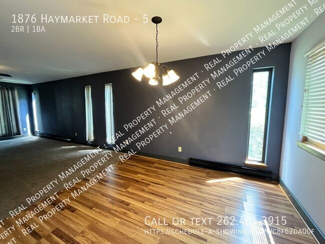 Building Photo - Two Bedroom Condo