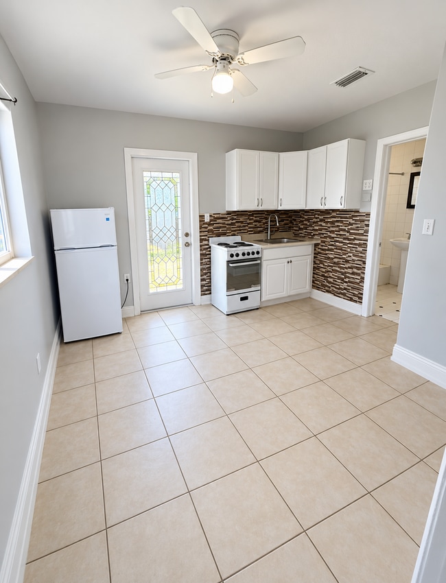 Kitchen - 9720 SW 161st St