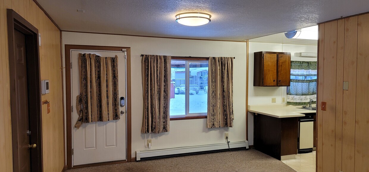 Foto principal - 7810 E 4th Ave