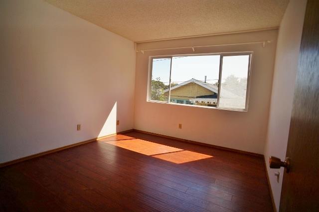 Building Photo - 260 Lighthouse Ave